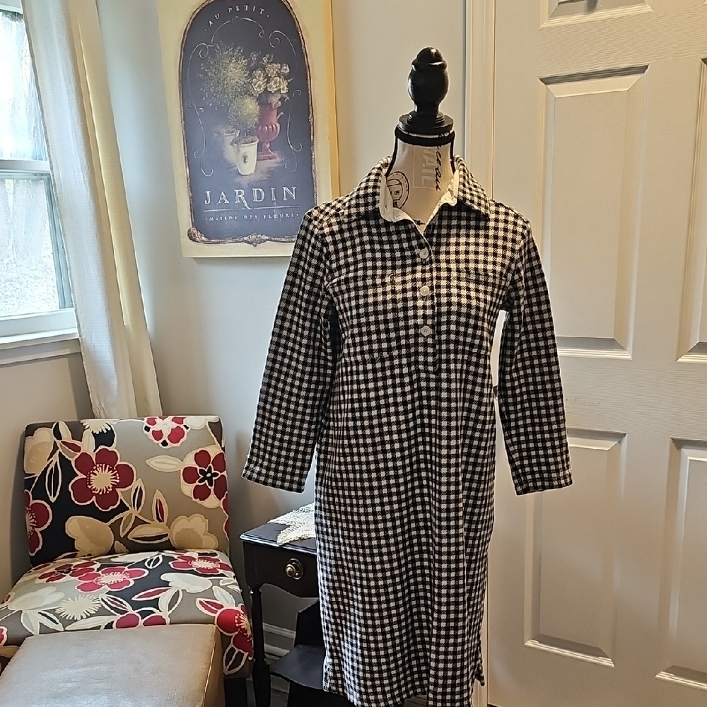 Land's End Black and White Gingham. Flannel Dress or tunic, Small 6-8